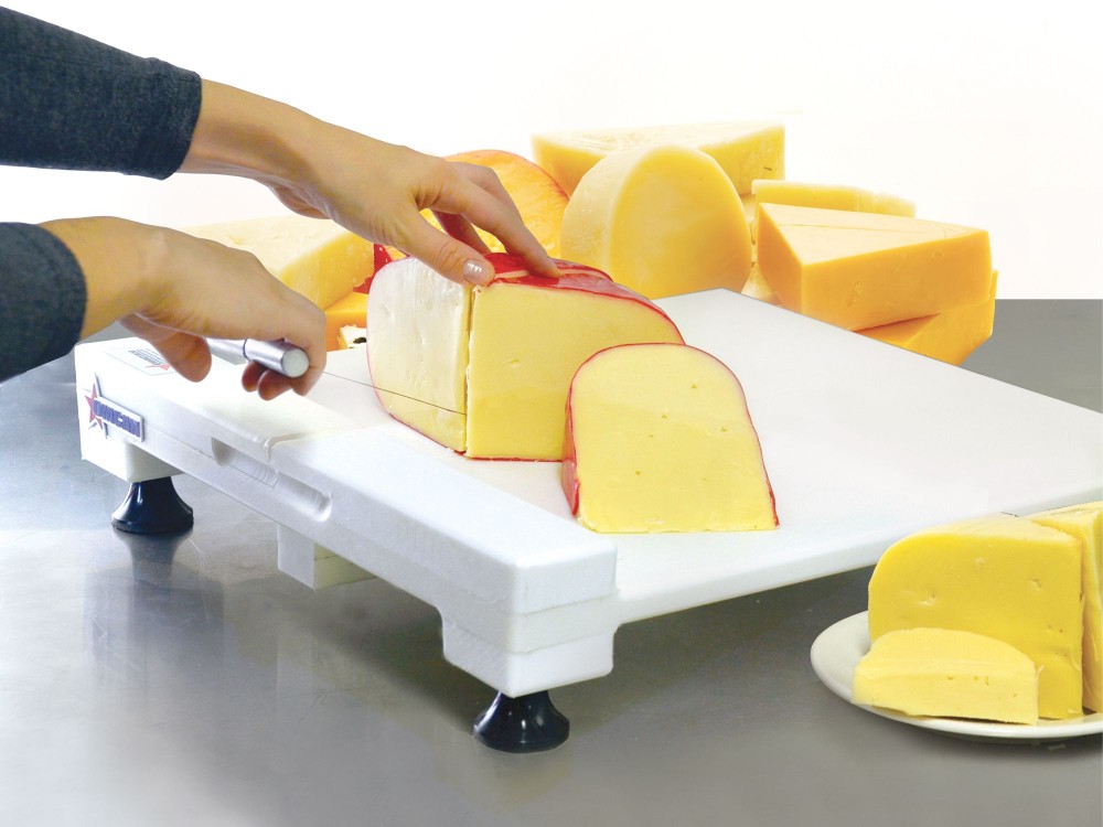 Omcan 24573 24" x 24" Heavy-Duty Cheese Cutter